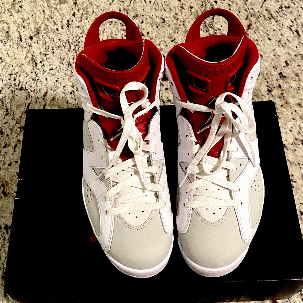 Air Jordan 6 RETRO White/Gym Red-Pure Platinum.
